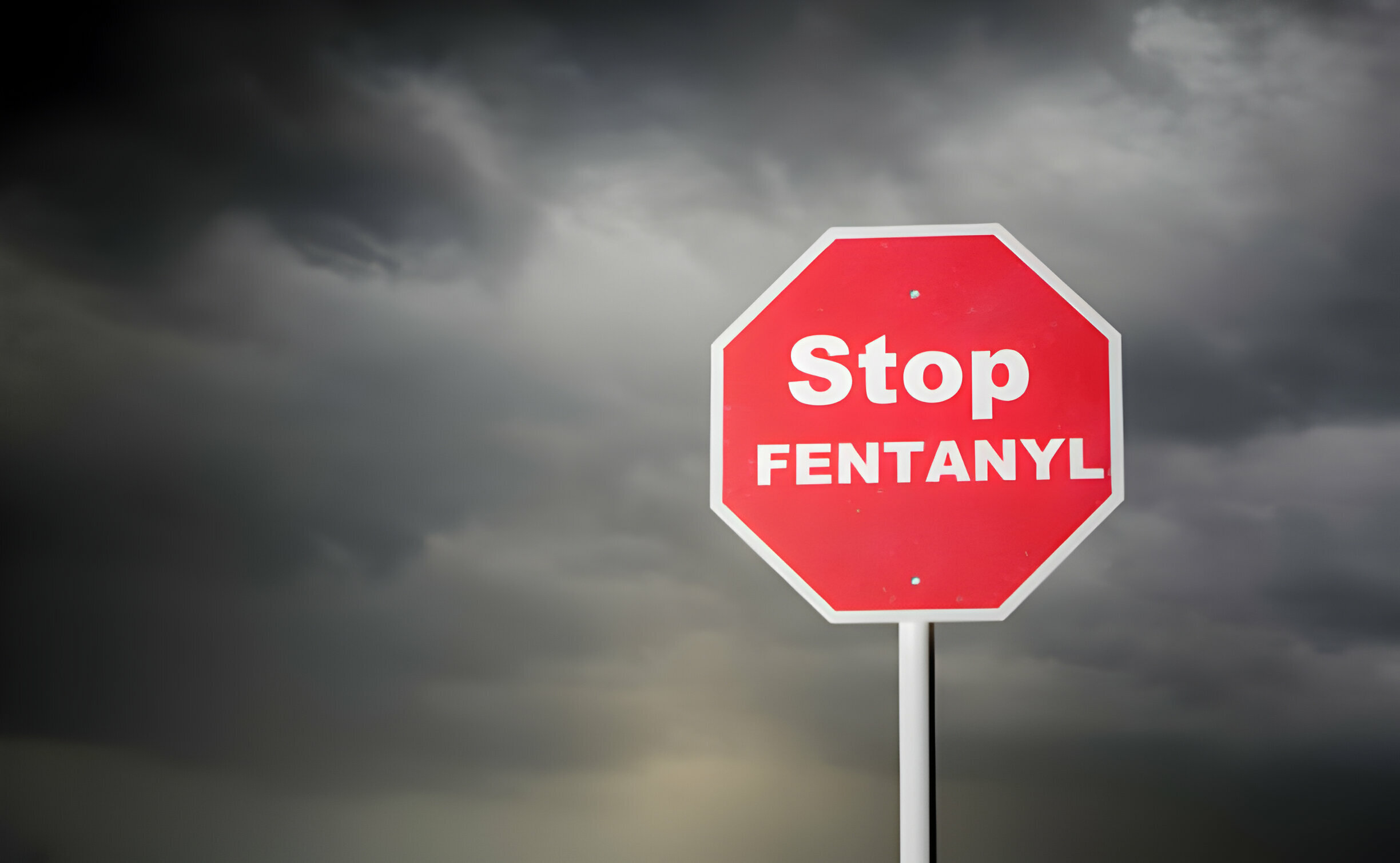 O que é fentanil? A droga que está matando milhares de pessoas por overdose nos EUA